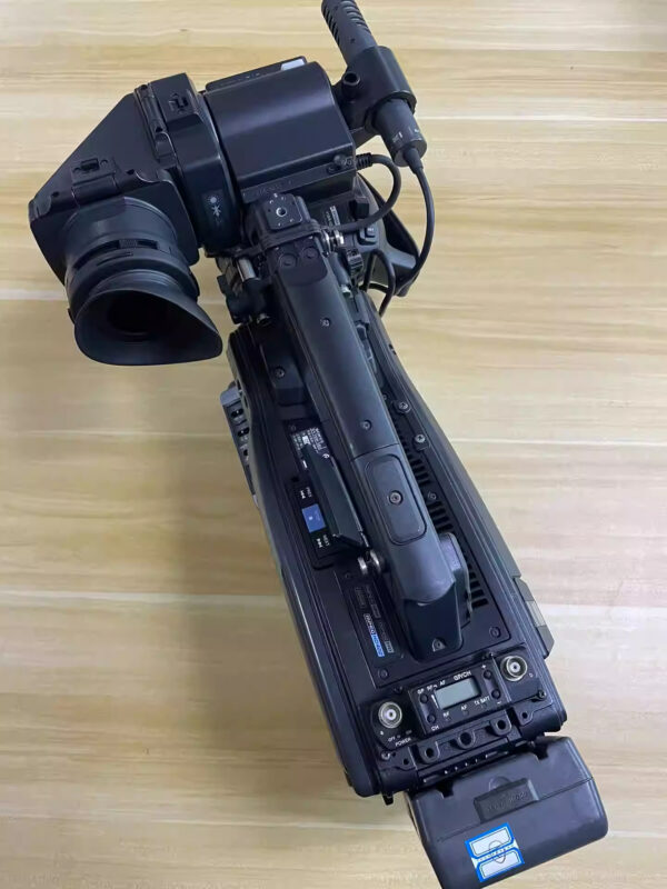 Sony PMW-580 Professional Camcorder - Image 5