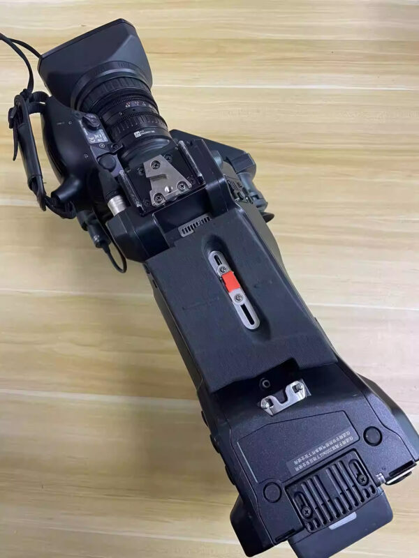 Sony PMW-580 Professional Camcorder - Image 6