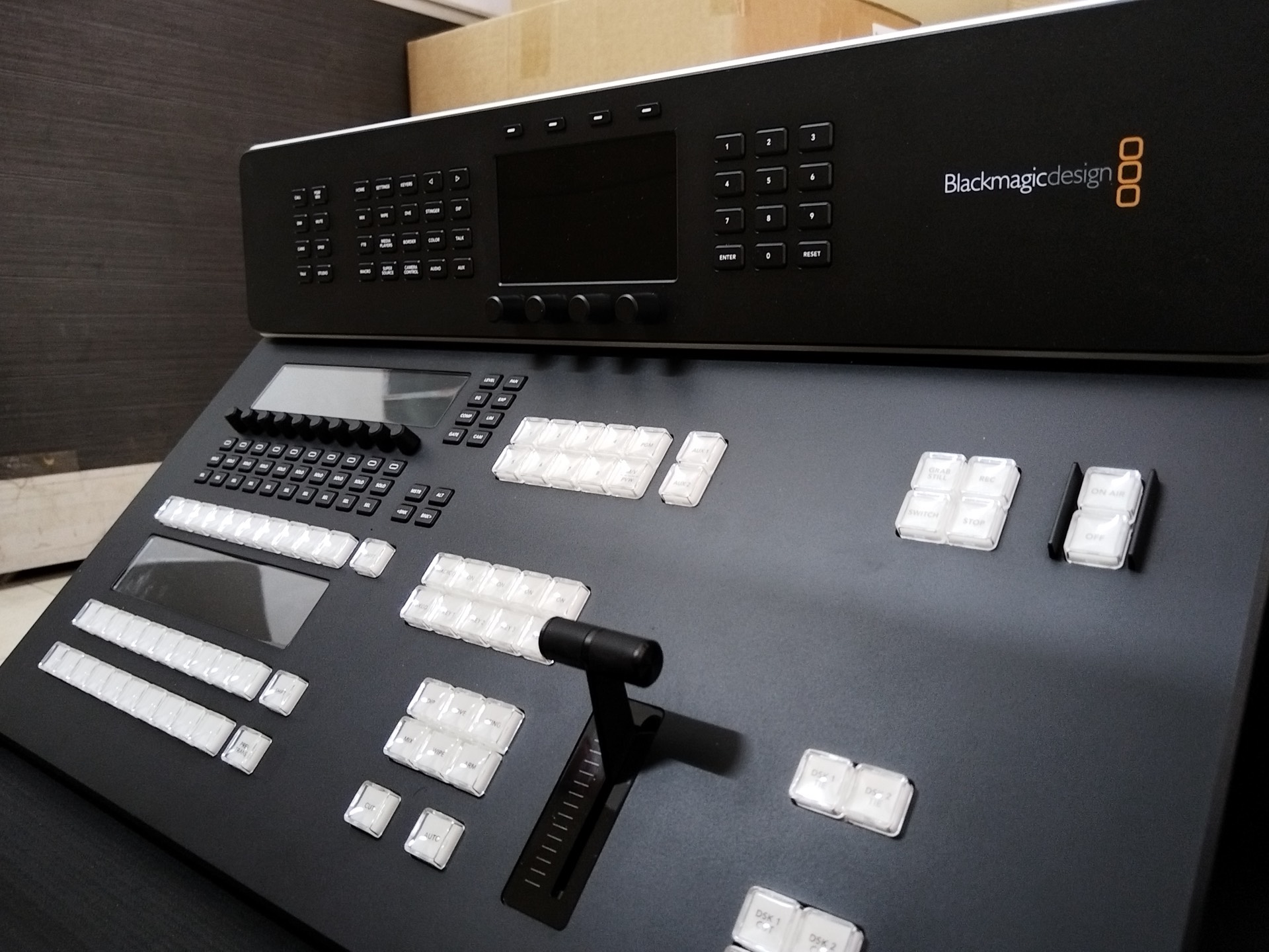 Blackmagic Design ATEM Television Studio HD8 - Image 3