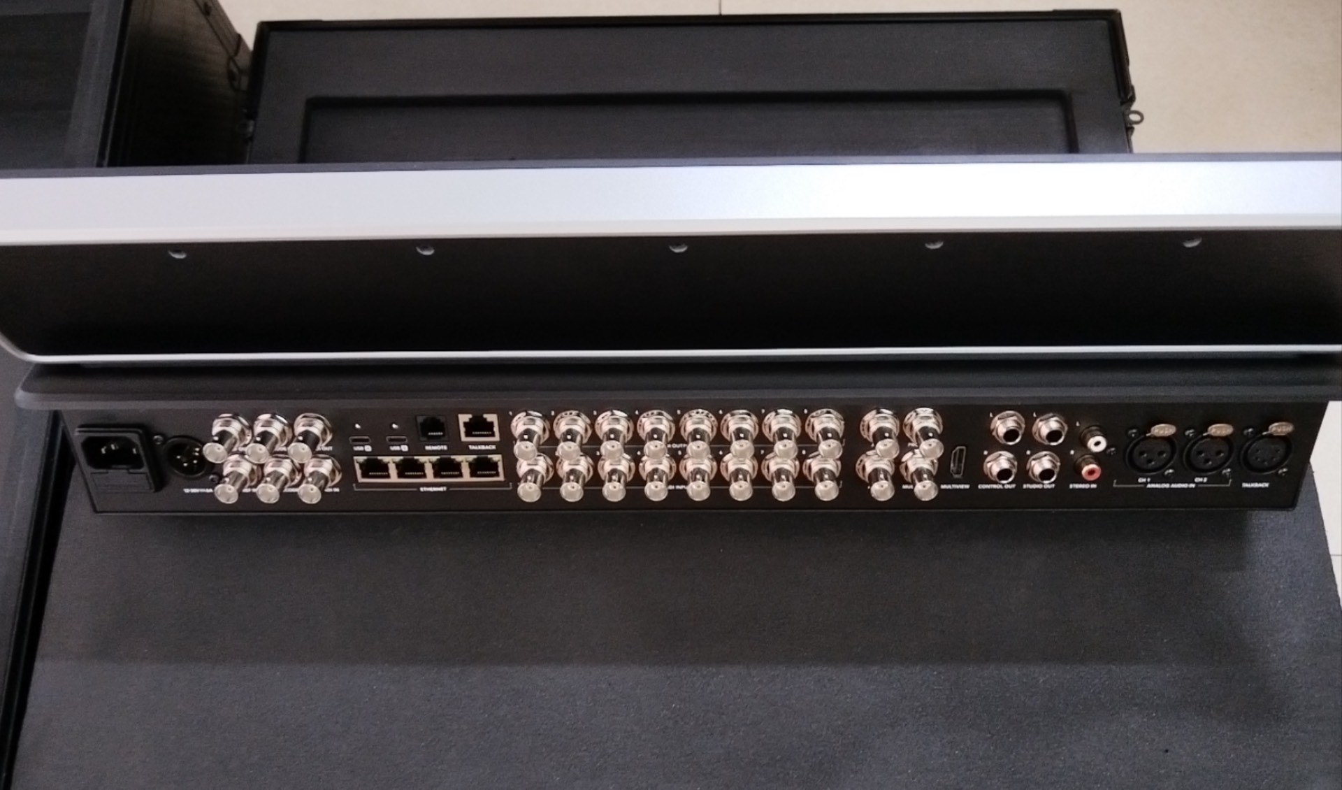 Blackmagic Design ATEM Television Studio HD8 - Image 7